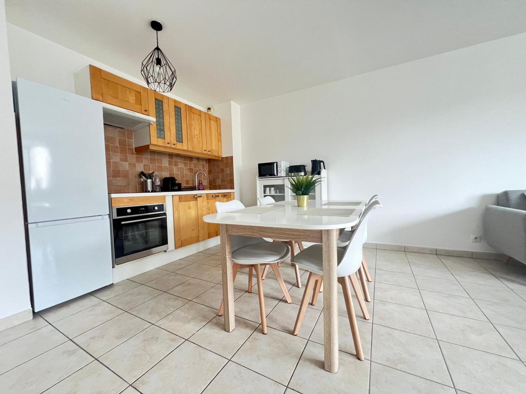 Appartement Coquelicot 25Km Paris Et Disney ポントー・コンボー エクステリア 写真